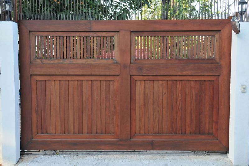Driveway Gate Replacement in Mcdonough, GA